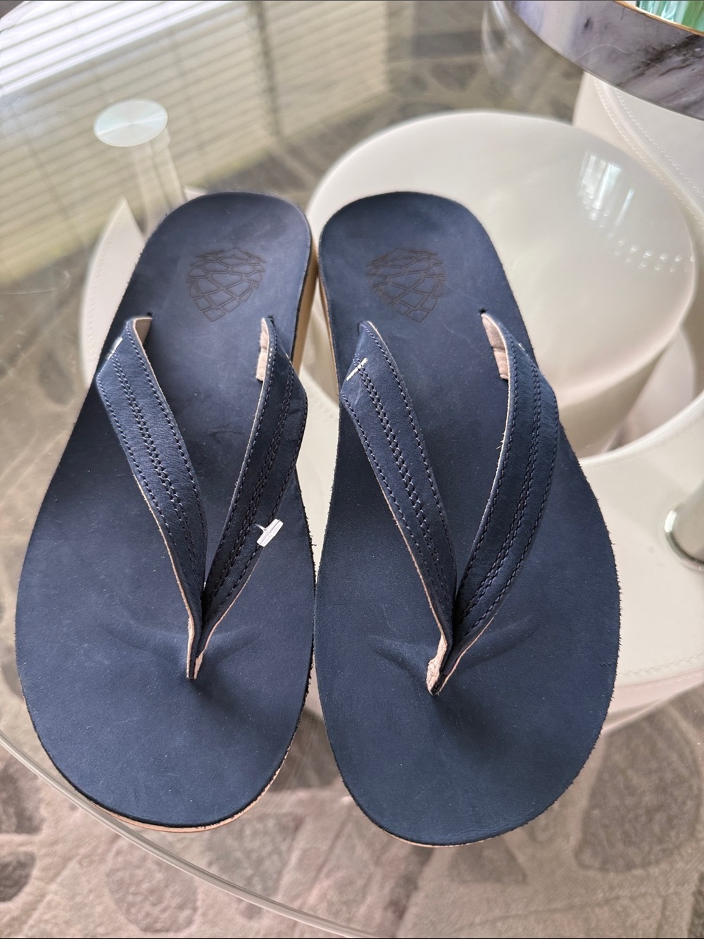 Stio Bircher leather flip-flops in a blue suede material women’s size 9